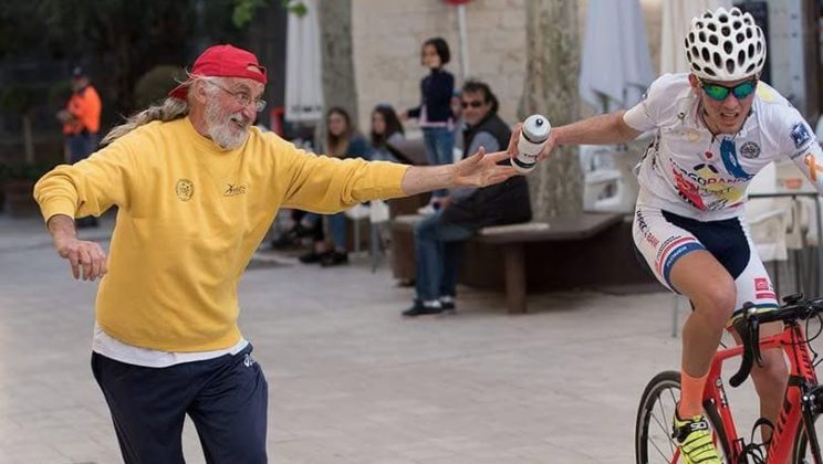 CICLISME:  Gràcies per l’espectacular imatge, amic CARLOS ABRAHAM!