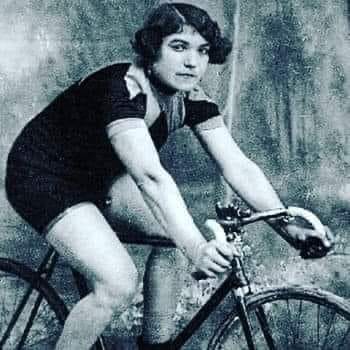CICLISME:  Alfonsina Morini Strada.